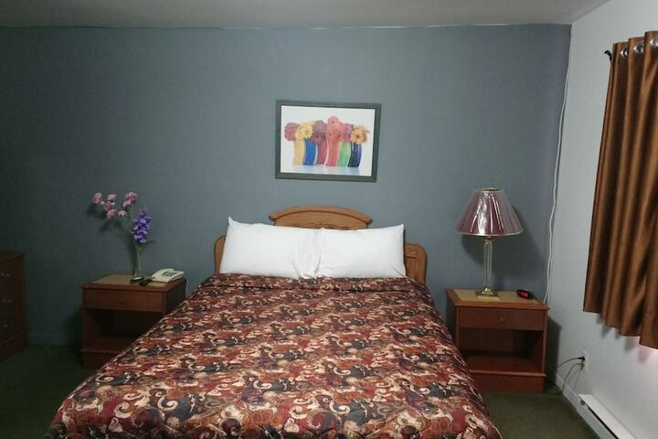 Room 53 of 57