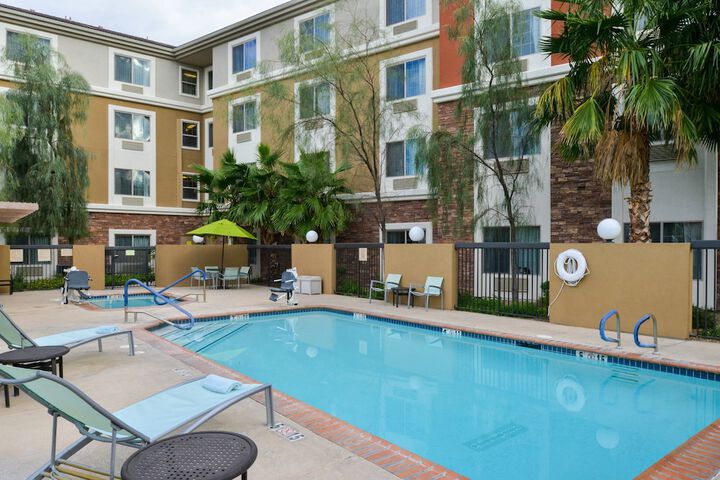 Pool 7 of 40