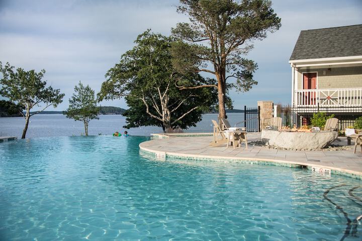 Pool 15 of 70