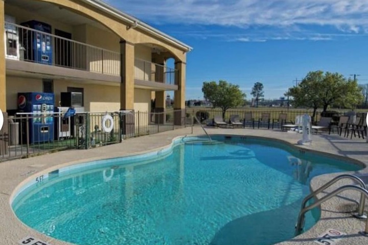 Pool 13 of 56