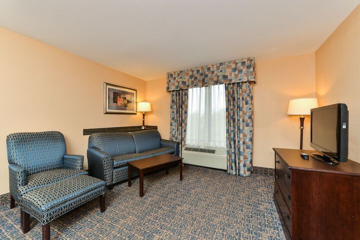 Room 35 of 56