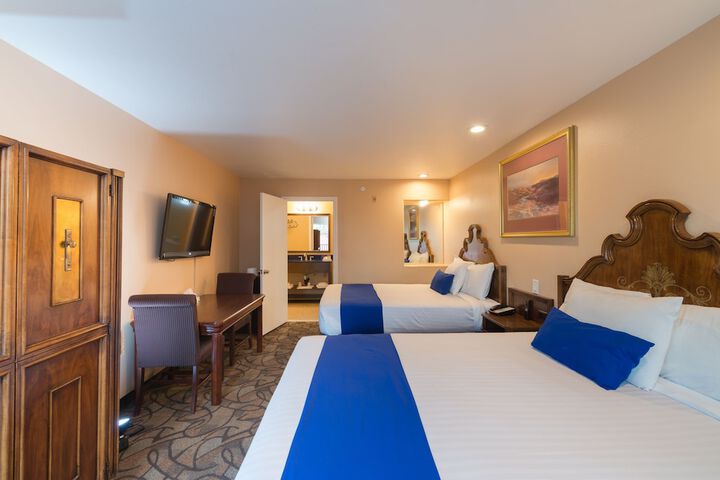 Room 9 of 48