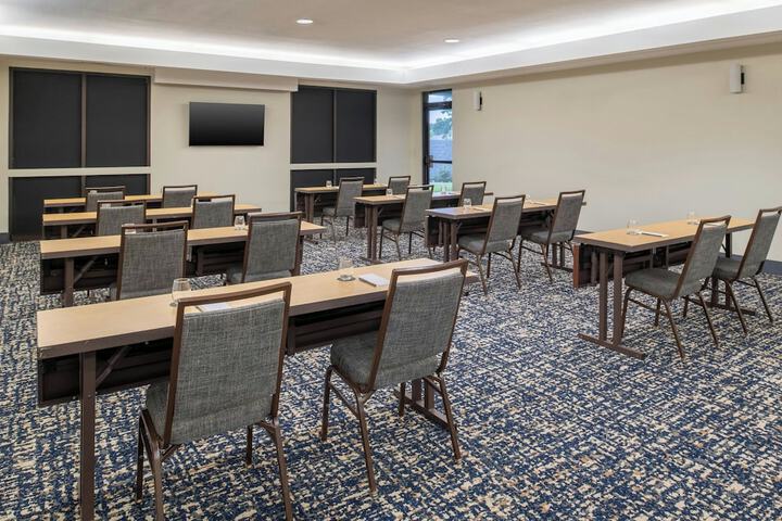 Courtyard by Marriott Shreveport Airport