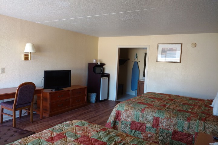 Room 21 of 41