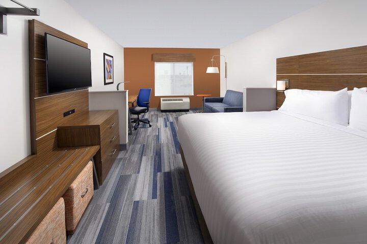 Holiday Inn Express & Suites New Braunfels by IHG