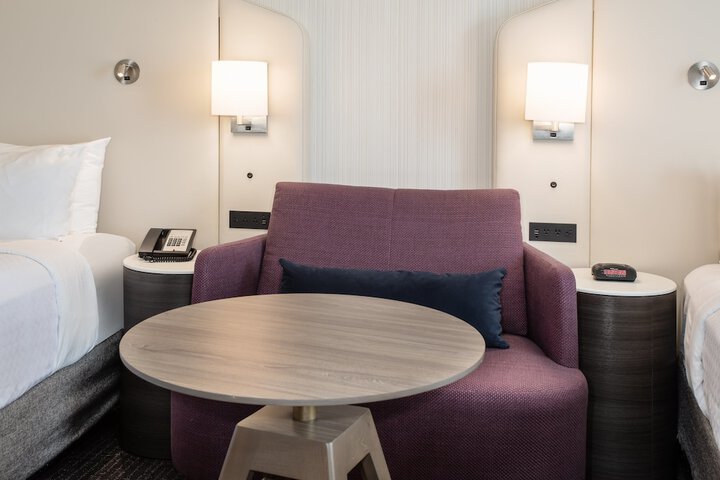 Room 60 of 112