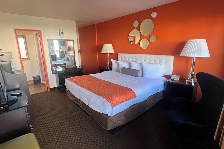 Room 26 of 58
