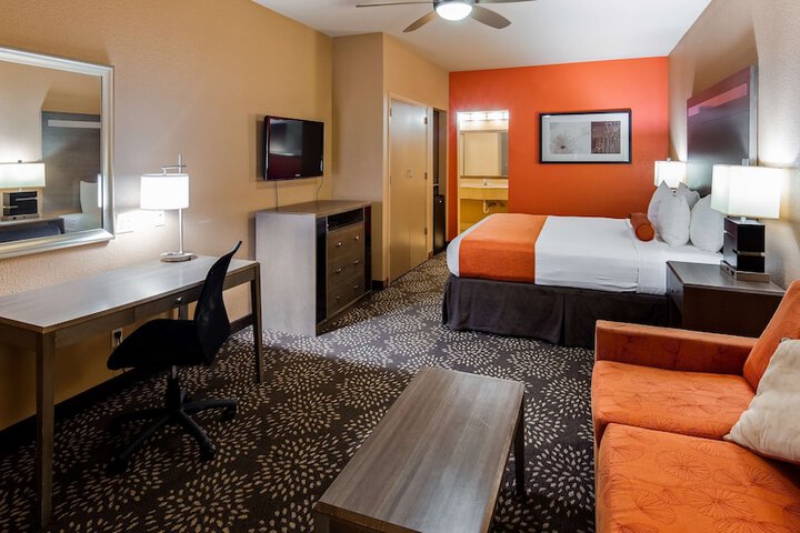 Room 19 of 24