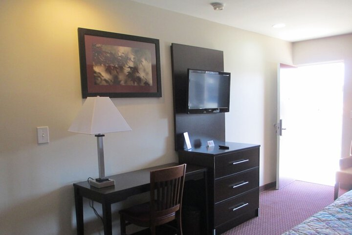 Room 37 of 61