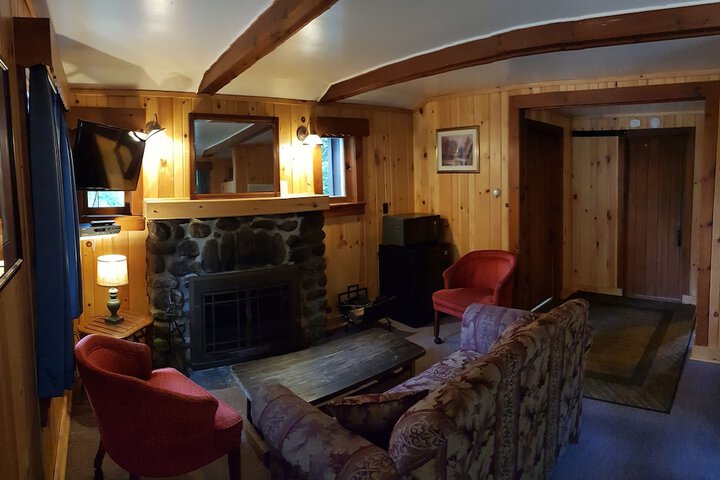 Room 31 of 64