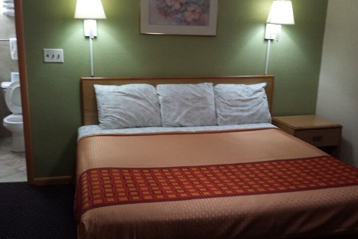 HAPPY JOURNEY MOTEL