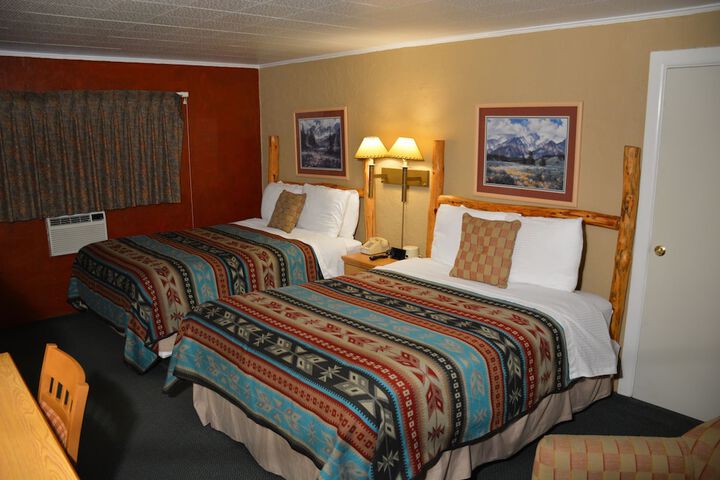 Sitzmark Chalet Inn