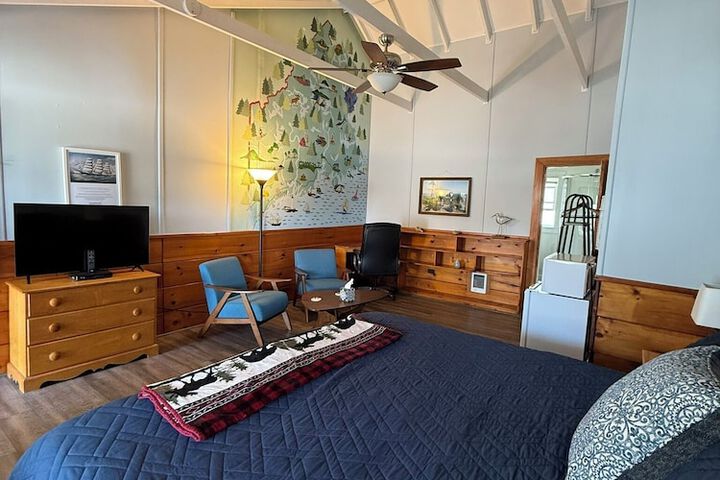Yardarm Motel