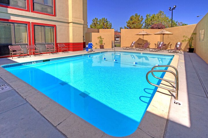Pool 3 of 49