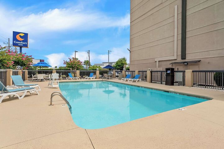 Pool 11 of 48