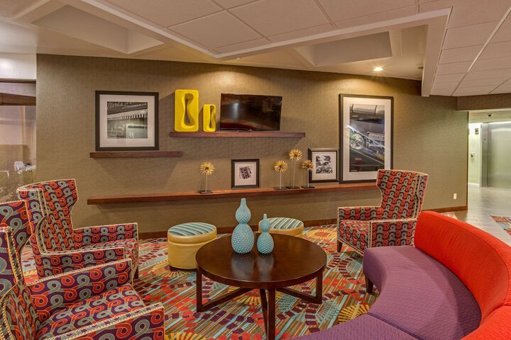 Hotel Interior 13 of 72