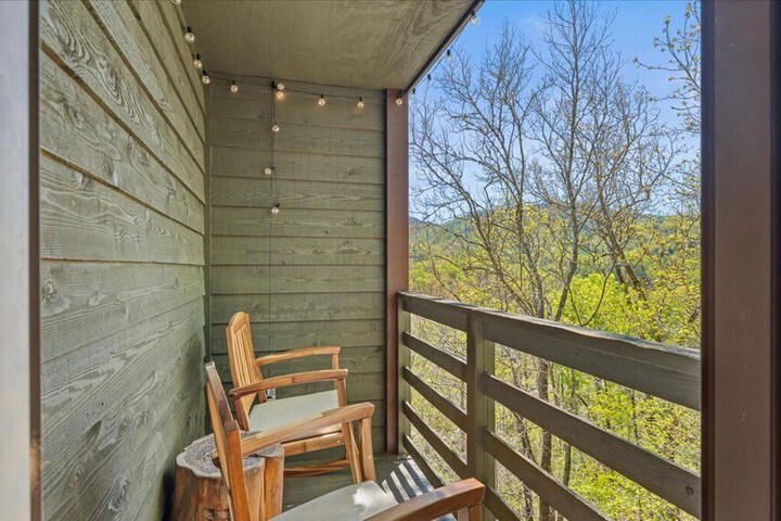 Laurel Valley Mountain Retreat