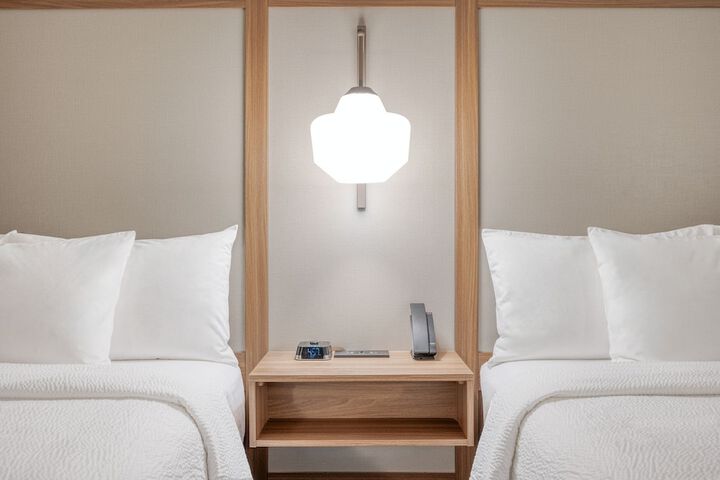 Room 15 of 23