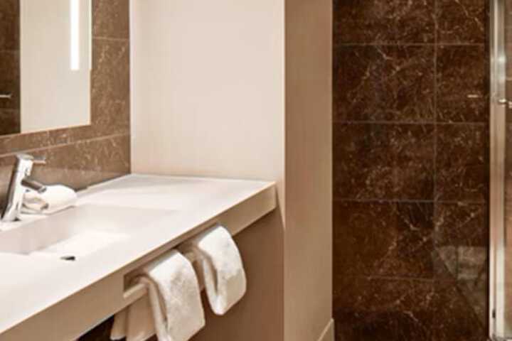 AC Hotel by Marriott Minneapolis Downtown