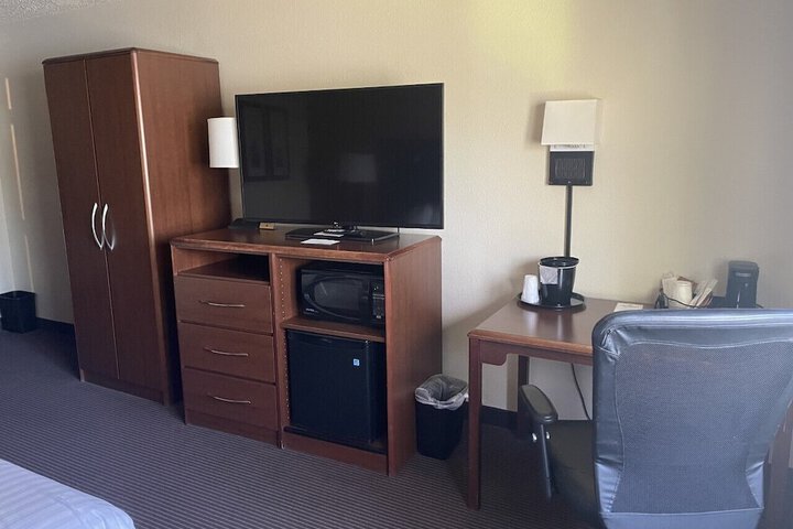 Room 43 of 54