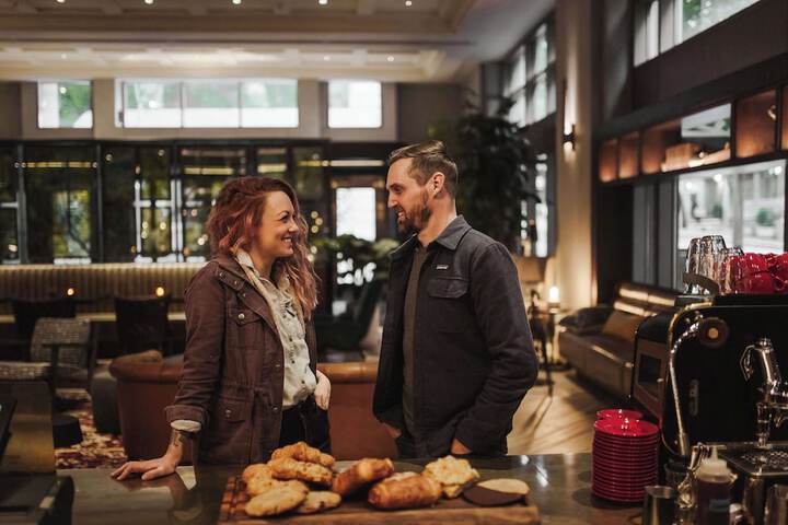 The Duniway Portland a Hilton Hotel