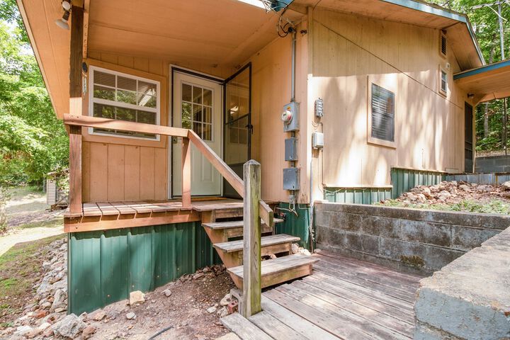 Charming Pocahontas Escape Near Historic Downtown!