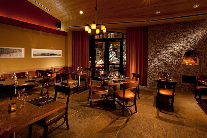 Dining 49 of 63