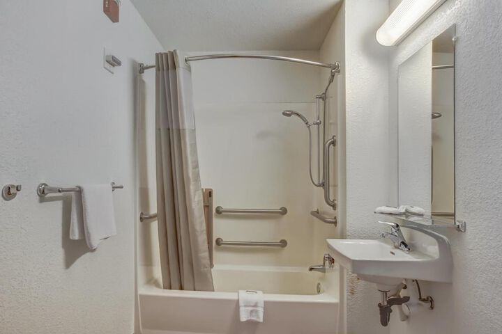Motel 6 Medford OR