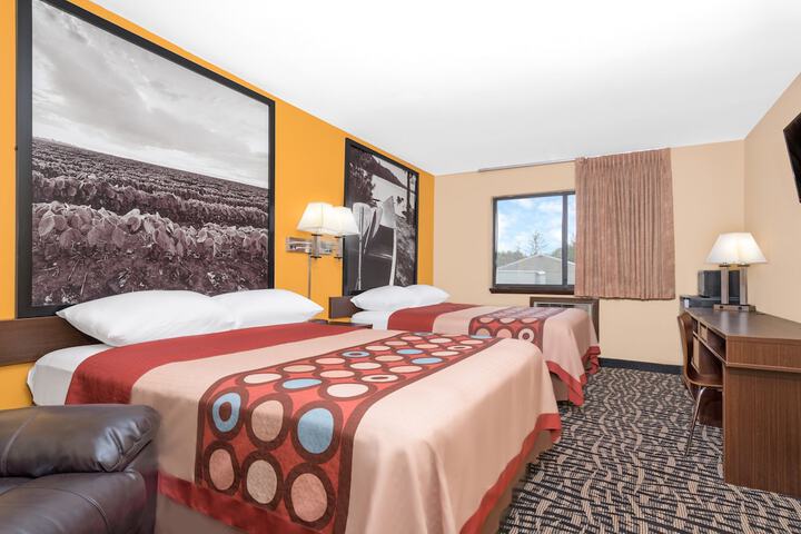 Room 11 of 22