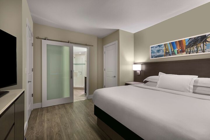 Room 42 of 62
