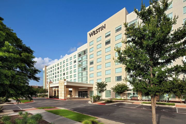 Hotel 2 of 133