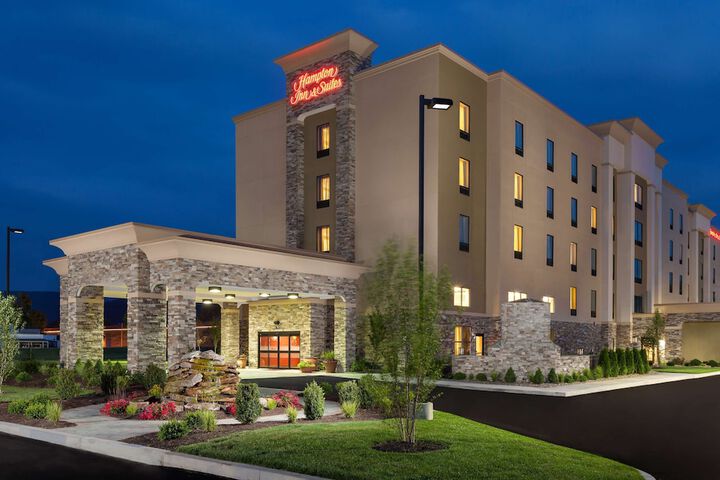 Hotel 2 of 23