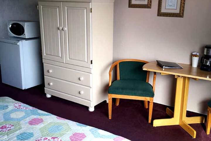 Room 36 of 120