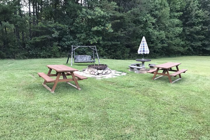 Nacoochee Valley Lodge