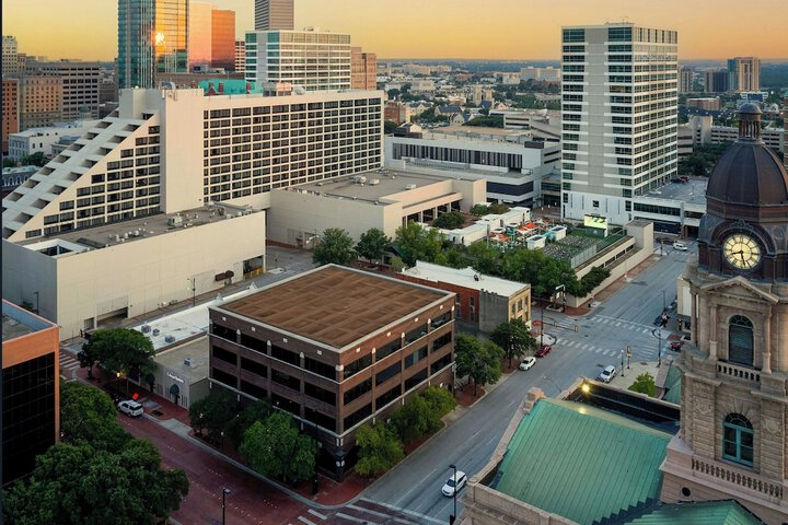 The Worthington Renaissance Fort Worth Hotel