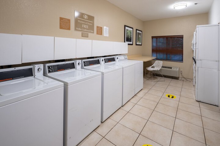 Candlewood Suites Windsor Locks Bradley Arpt by IHG