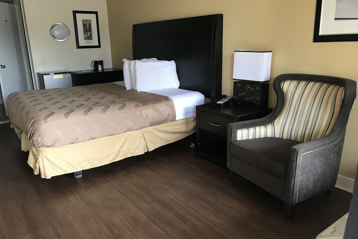 Room 39 of 46