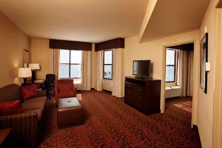 Room 19 of 43
