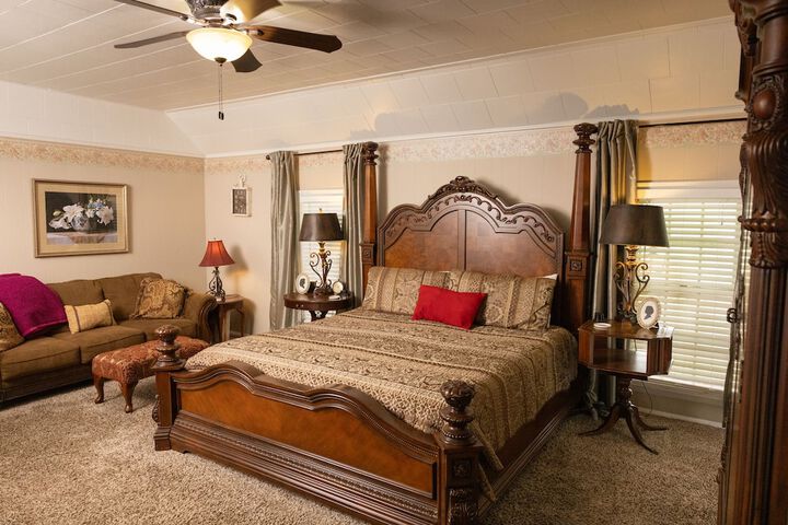 Room 16 of 41