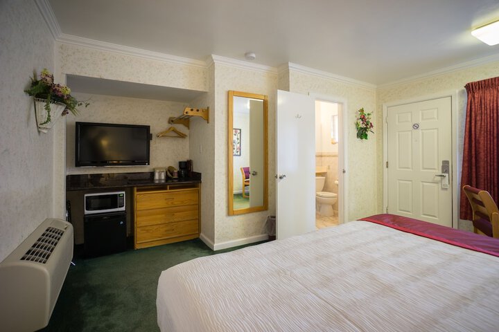 Room 20 of 38