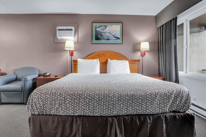 Room 34 of 35