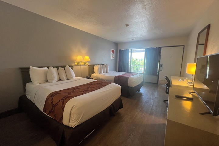 Garden Inn Homestead