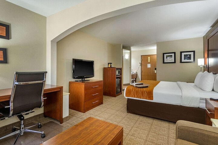 Room 30 of 73