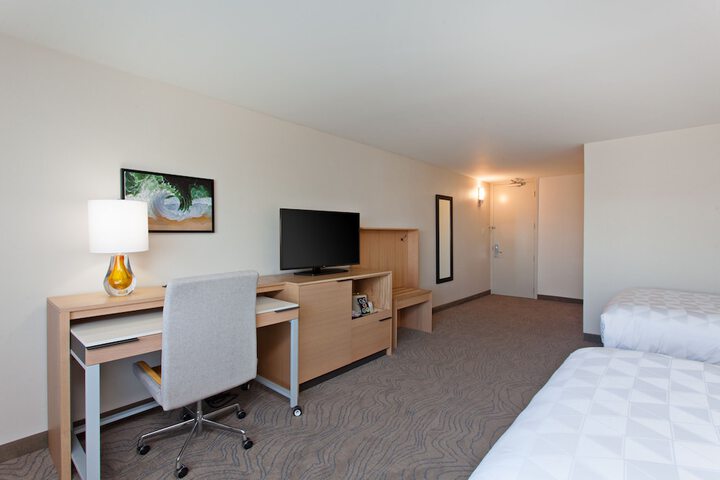 Room 18 of 43