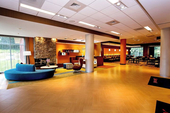 Hotel Interior 10 of 29