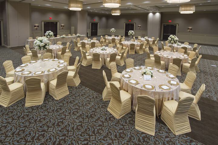 Ballroom/Hall 22 of 25