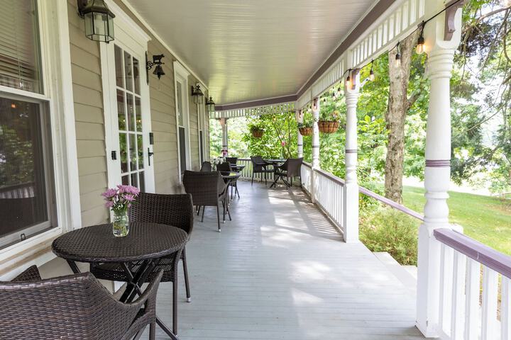 Inn at Tyler Hill