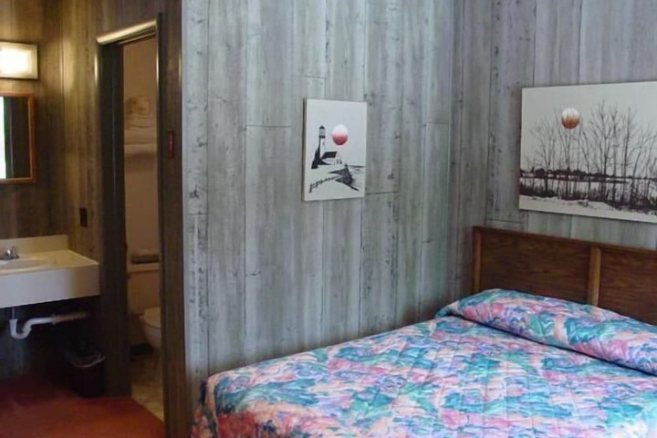 Room 78 of 95