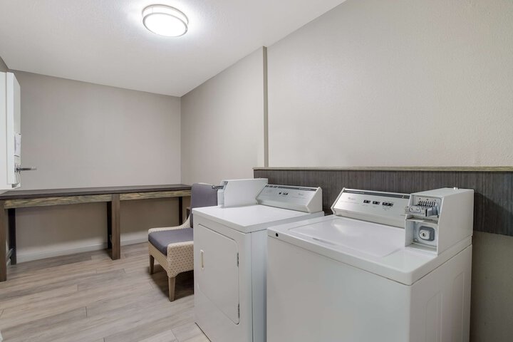 Best Western Grants Inn