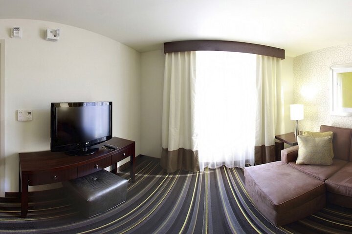 Room 43 of 78